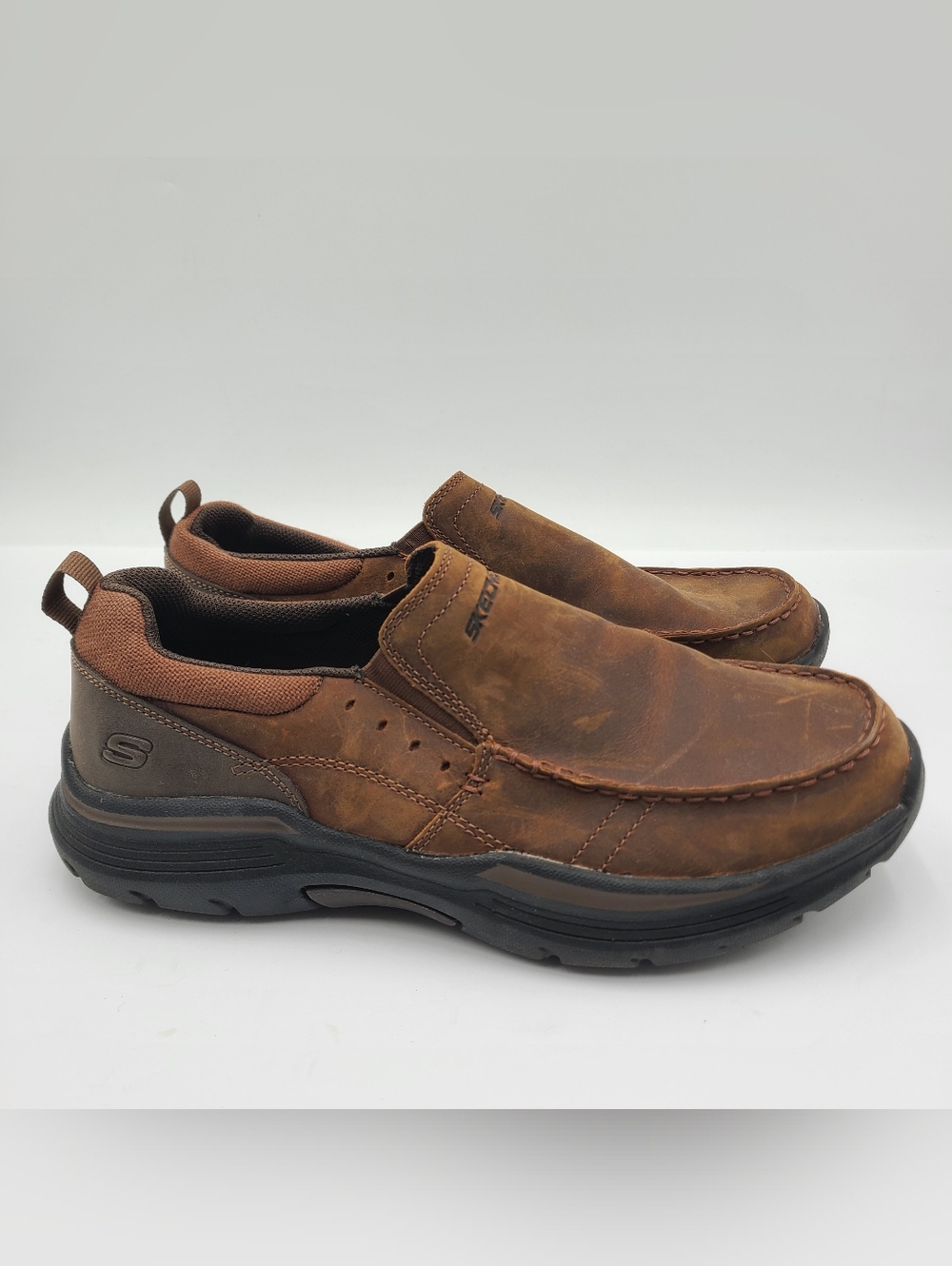 B31 Skechers Mens Expended Seveno Brown Leather Slip On Shoes Size 9